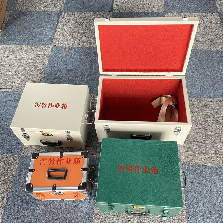 措勤爆破工程作业箱如何选择？玻璃钢与传统材质的全面对比